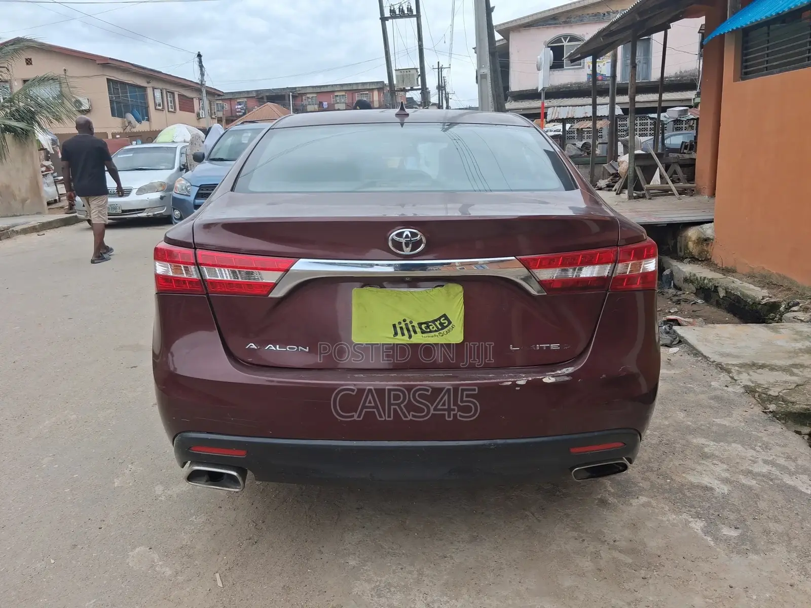 Toyota Avalon 2013 Brown