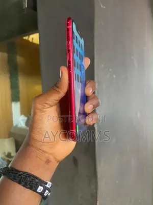 Apple iPhone 11 64 GB Red