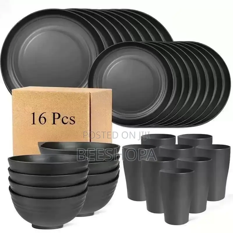 16 Pieces Plastic Dinner Set