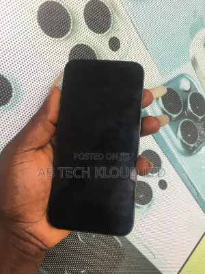 Apple iPhone 13 128 GB Green
