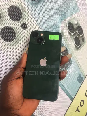 Apple iPhone 13 128 GB Green