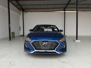 Hyundai Sonata SE 2018 Blue