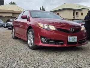 Toyota Camry 2014 Red