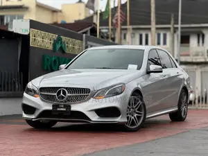 Mercedes-Benz E350 Base 4Matic Sedan AWD (3.5L 6cyl 7A) 2014 Silver