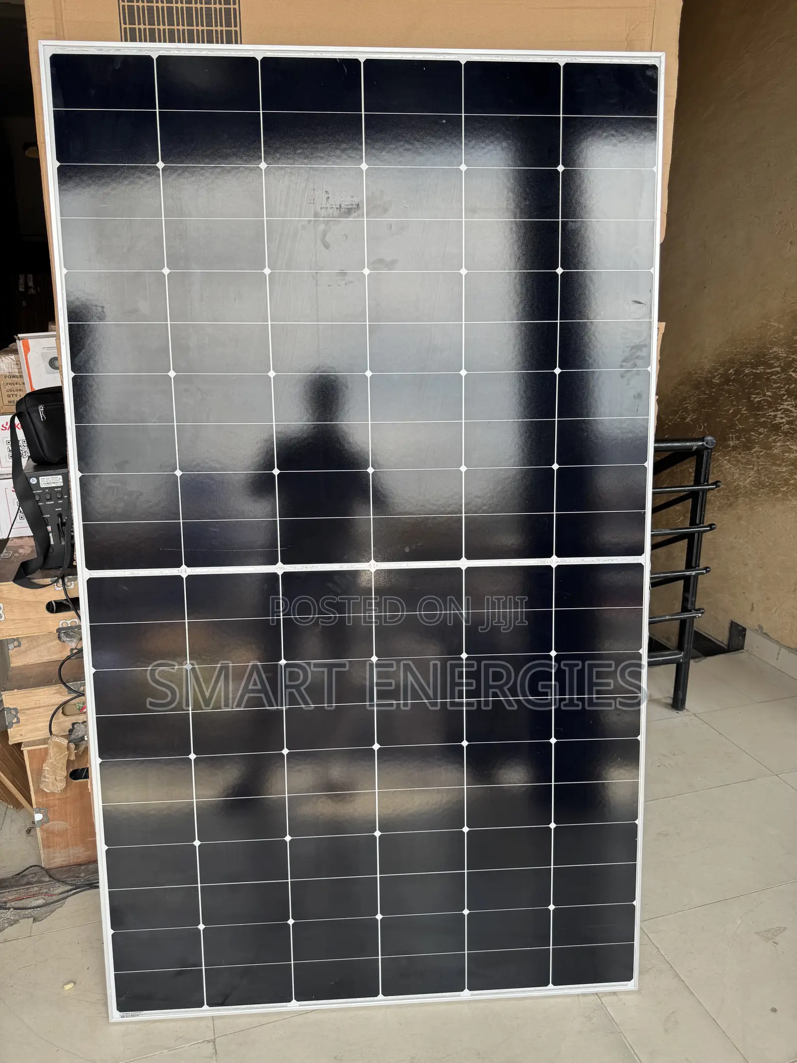 550watts Africell 120cells Halfcut Mono Solar Panel