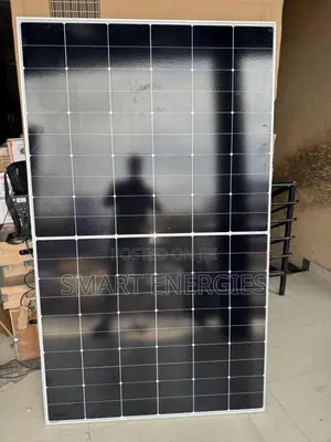 550watts Africell 120cells Halfcut Mono Solar Panel