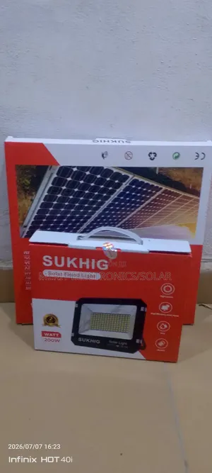 200w Sukhig Solar Flood Light