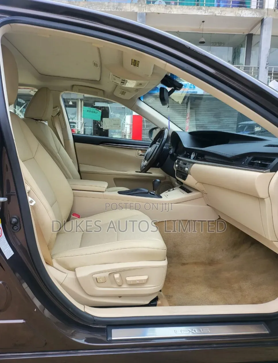 Lexus ES 2014 Brown
