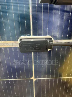 650watts Jinko Bifacial Halfcut Panel