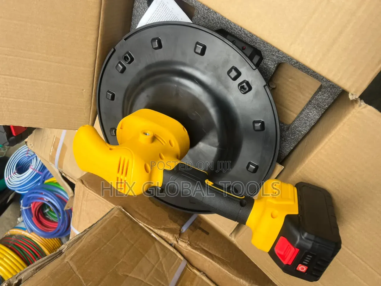 Dewalt Cordless Plastering Wall Sander Smooth