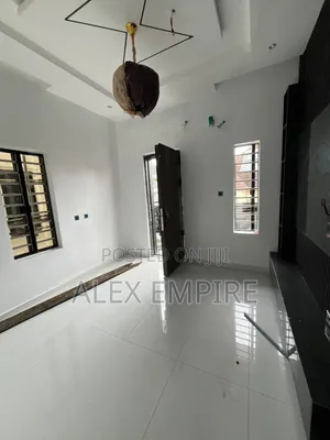5bdrm Duplex in Ago Palace for sale