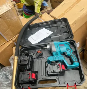Bosch Cordless Concrete Vibrator Machine