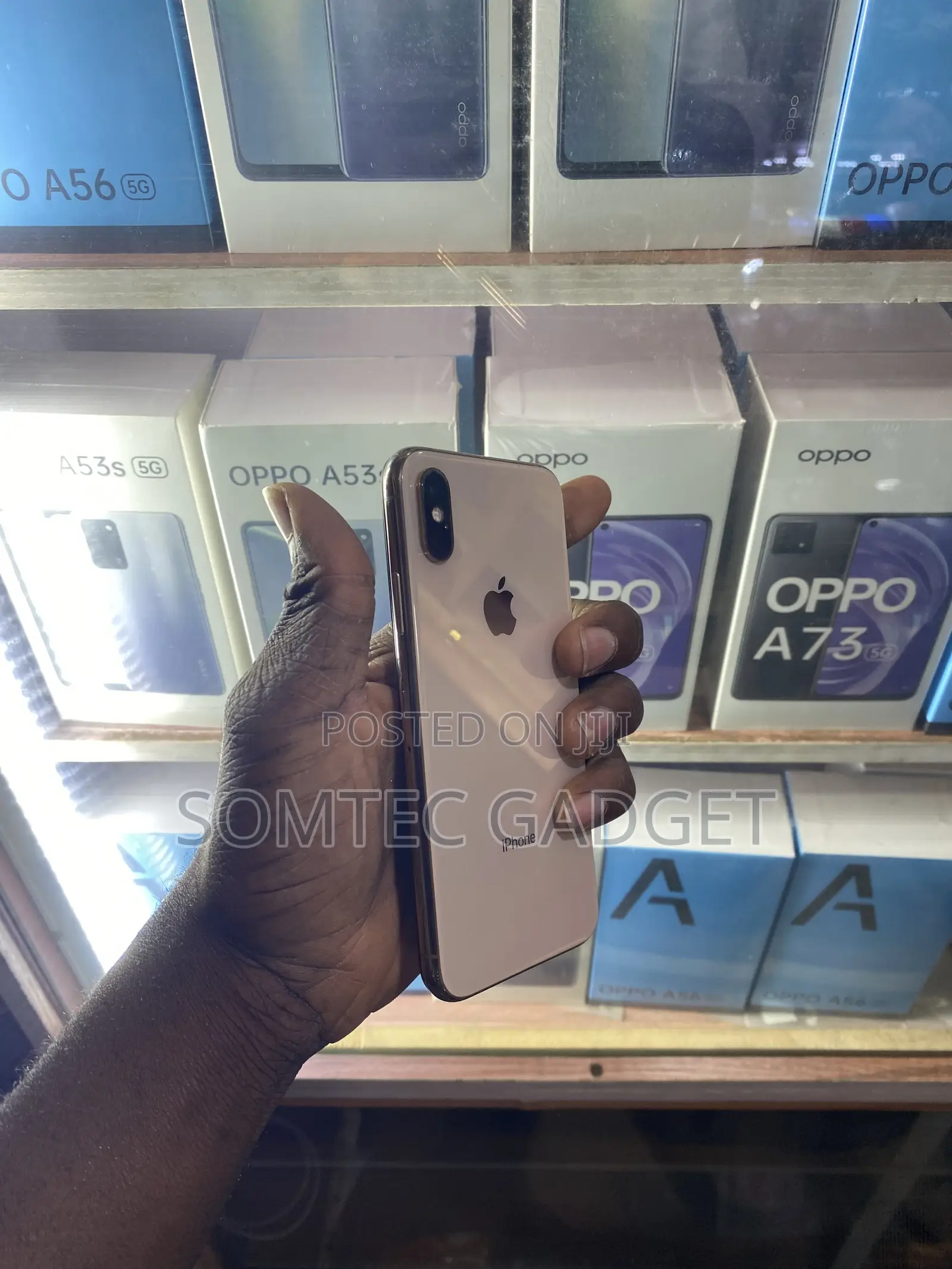 Apple iPhone X 64 GB Gold