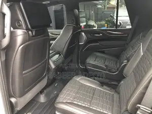 Cadillac Escalade 2024 White