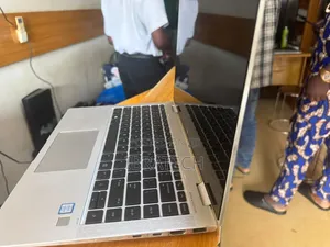 Laptop HP EliteBook X360 1030 G3 8GB Intel Core i5 SSD 256GB