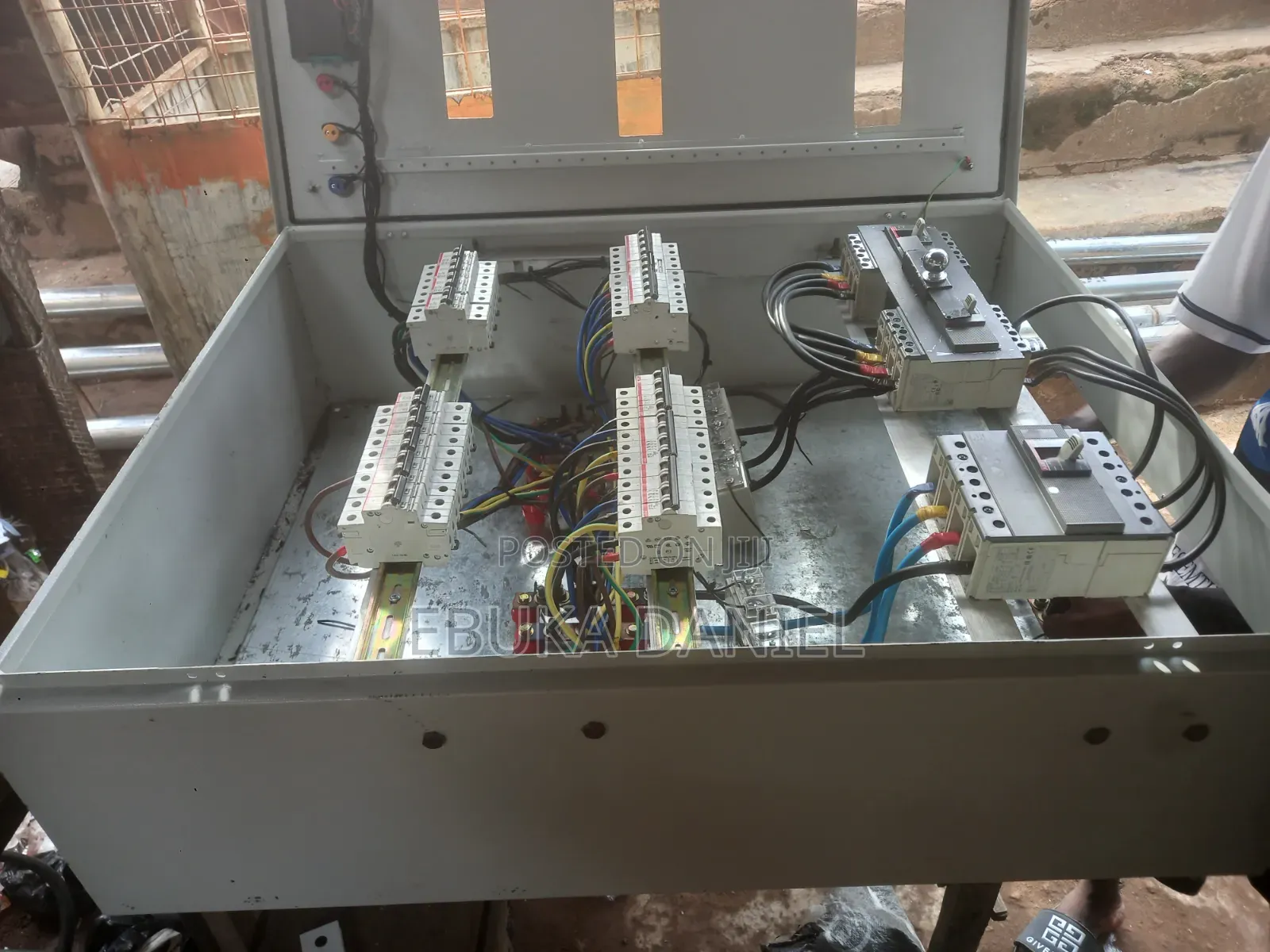 Automatic Change Over Switch