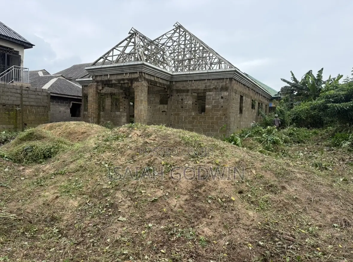 4bdrm House in Epe for Sale