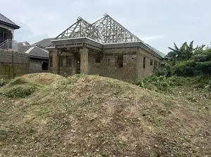 4bdrm House in Epe for Sale