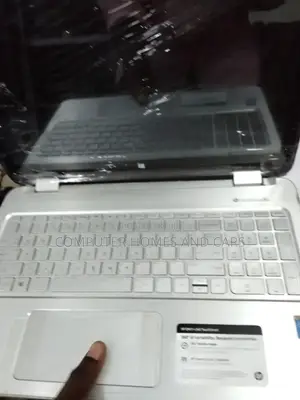 New Laptop HP 255 G6 8GB Intel Core i5 SSD 500GB