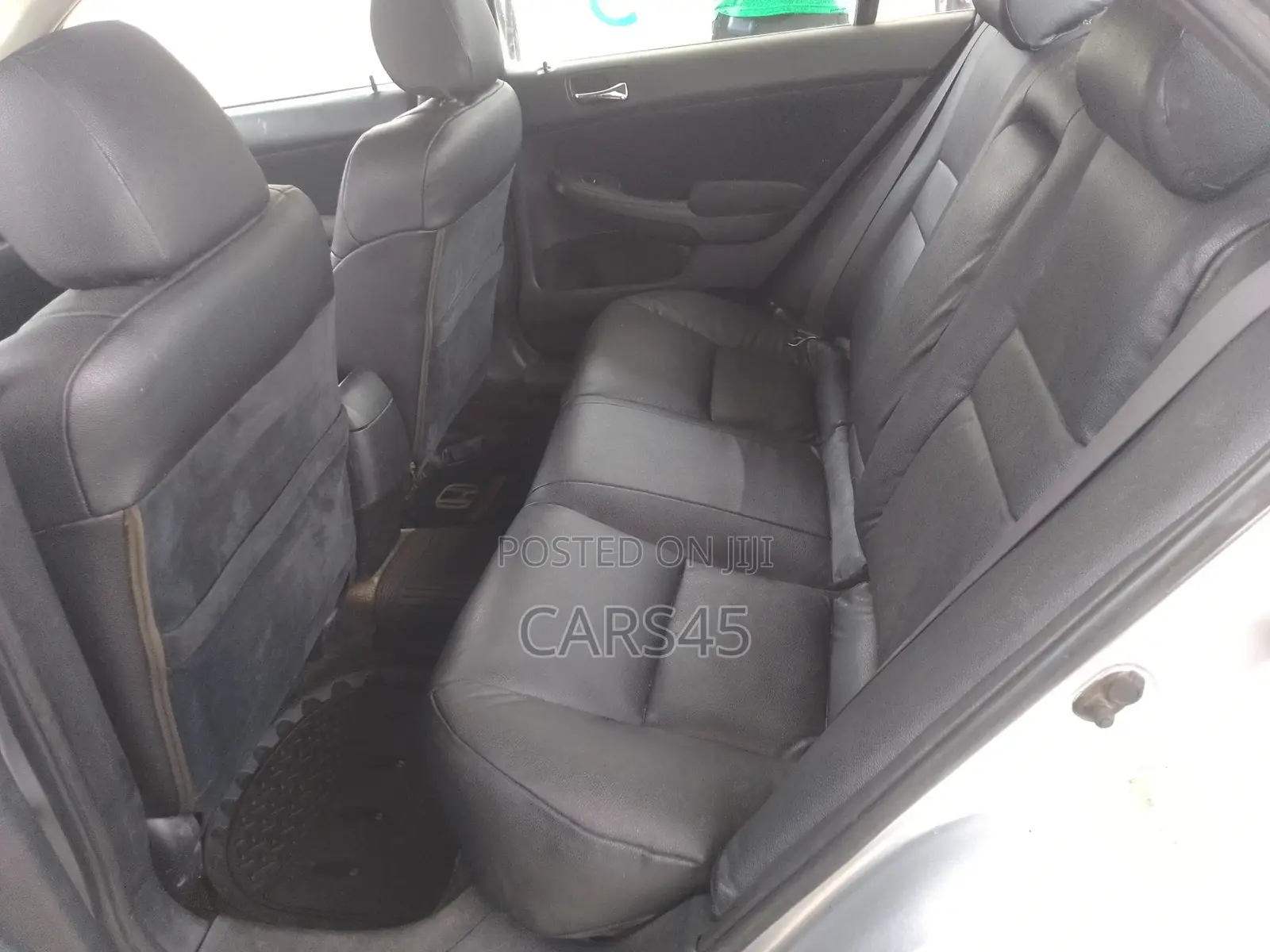Honda Accord 2004 Silver