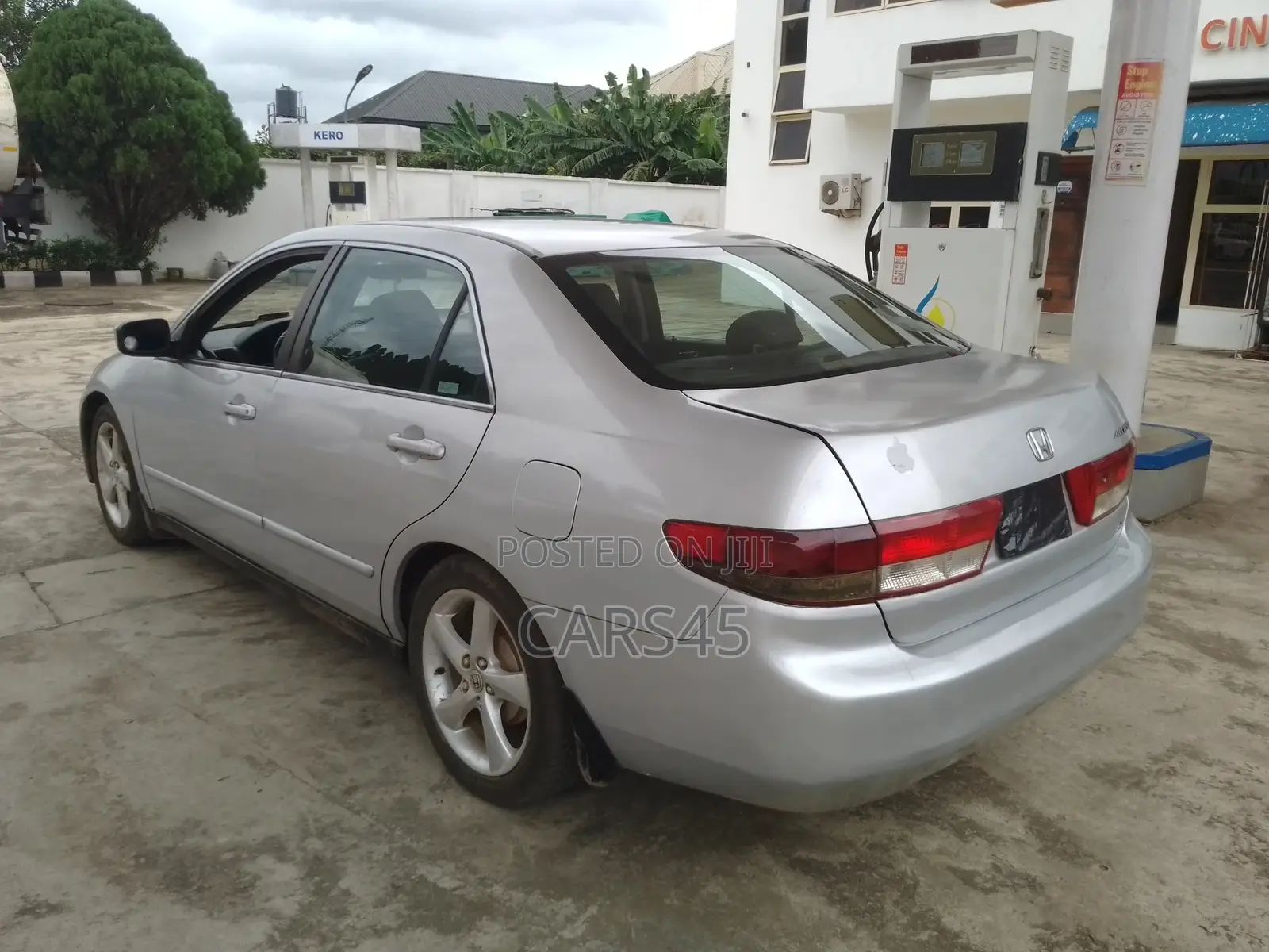 Honda Accord 2004 Silver