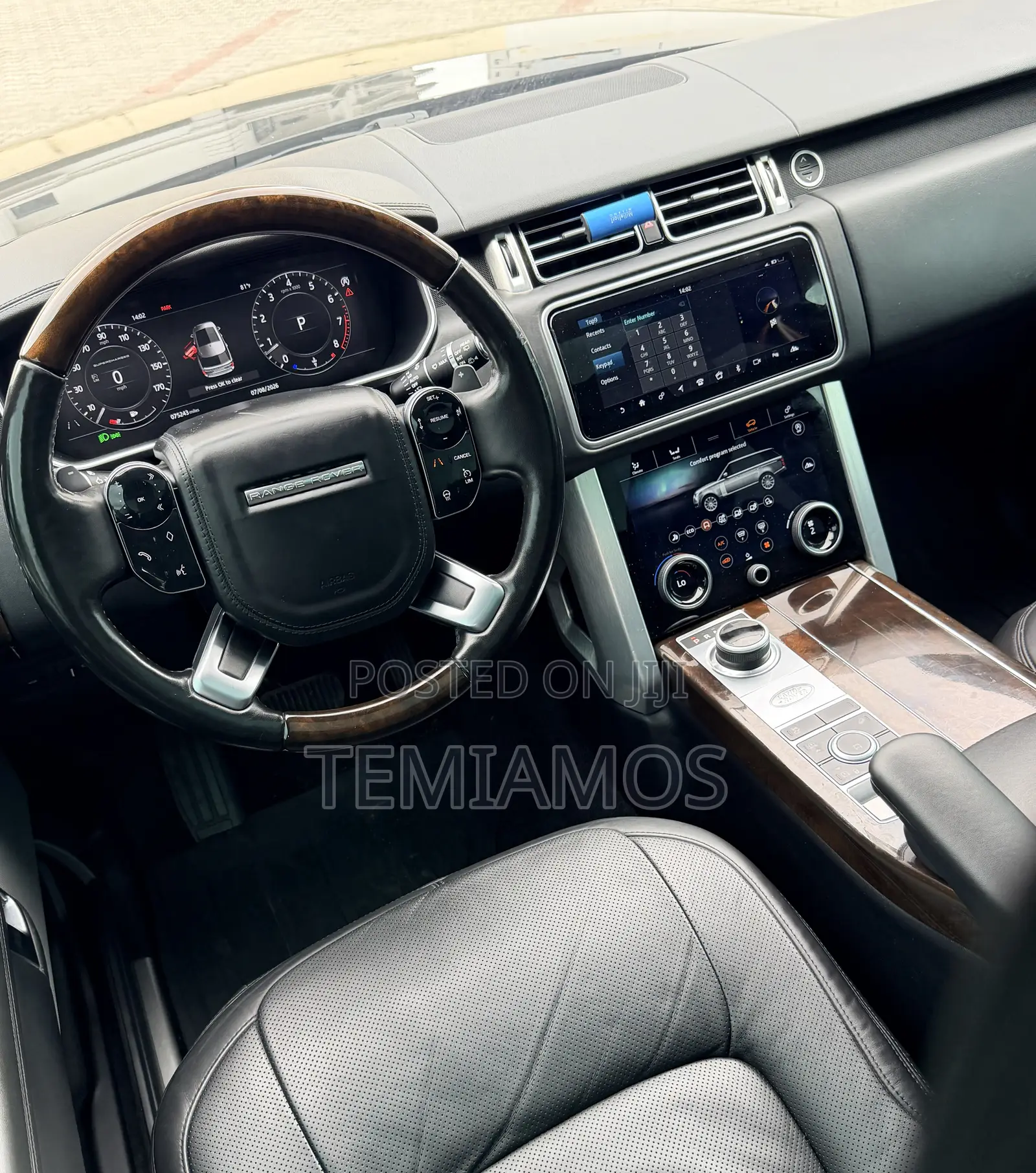 Land Rover Range Rover Vogue 2018 Black