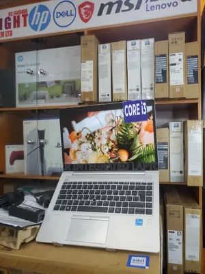 New Laptop HP EliteBook 720 G2 12GB Intel Core i3 SSD 256GB