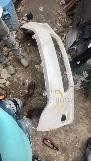 Toyota Venza 2010 Front Bumper Tokunbo Neat One