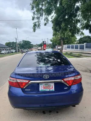 Toyota Camry 2017 Blue