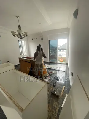 Mini Flat in Lekki Phase One for rent