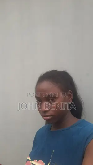 Experienced Waitress