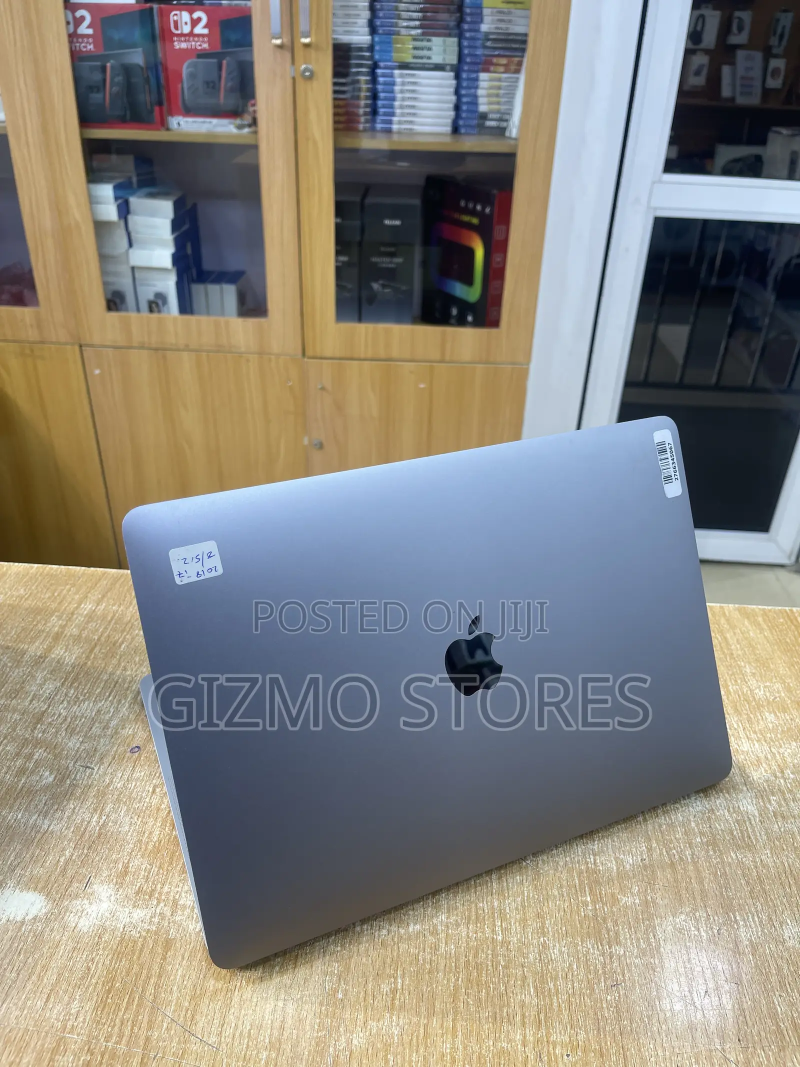 Laptop Apple MacBook Pro 2018 8GB Intel Core i7 SSD 512GB