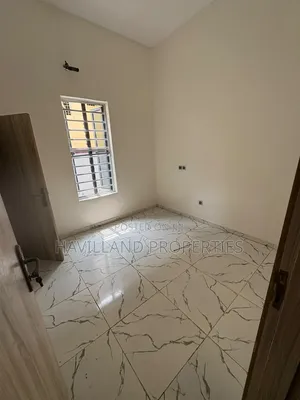 4bdrm Shared Apartment in Orchid Round About, Chevron for rent