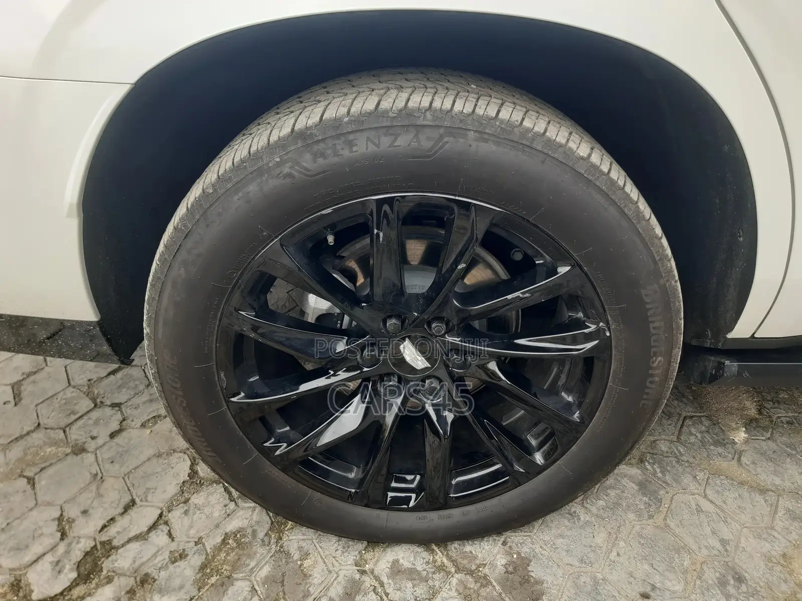 Cadillac Escalade 2024 White