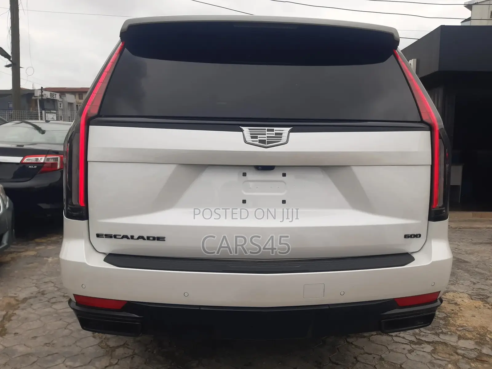 Cadillac Escalade 2024 White