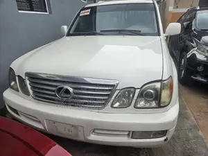 Lexus LX 470 AWD 2003 White