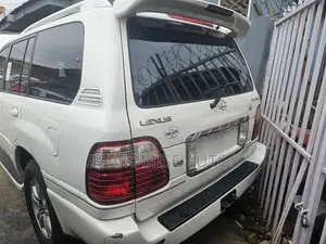 Lexus LX 470 AWD 2003 White