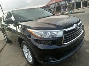Toyota Highlander 2016 Black