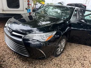 Toyota Camry 2016 Black