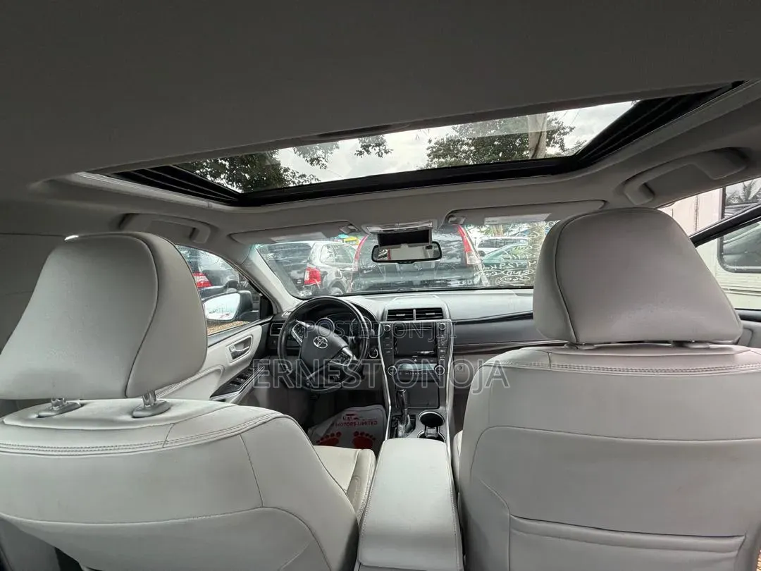 Toyota Camry 2016 Black