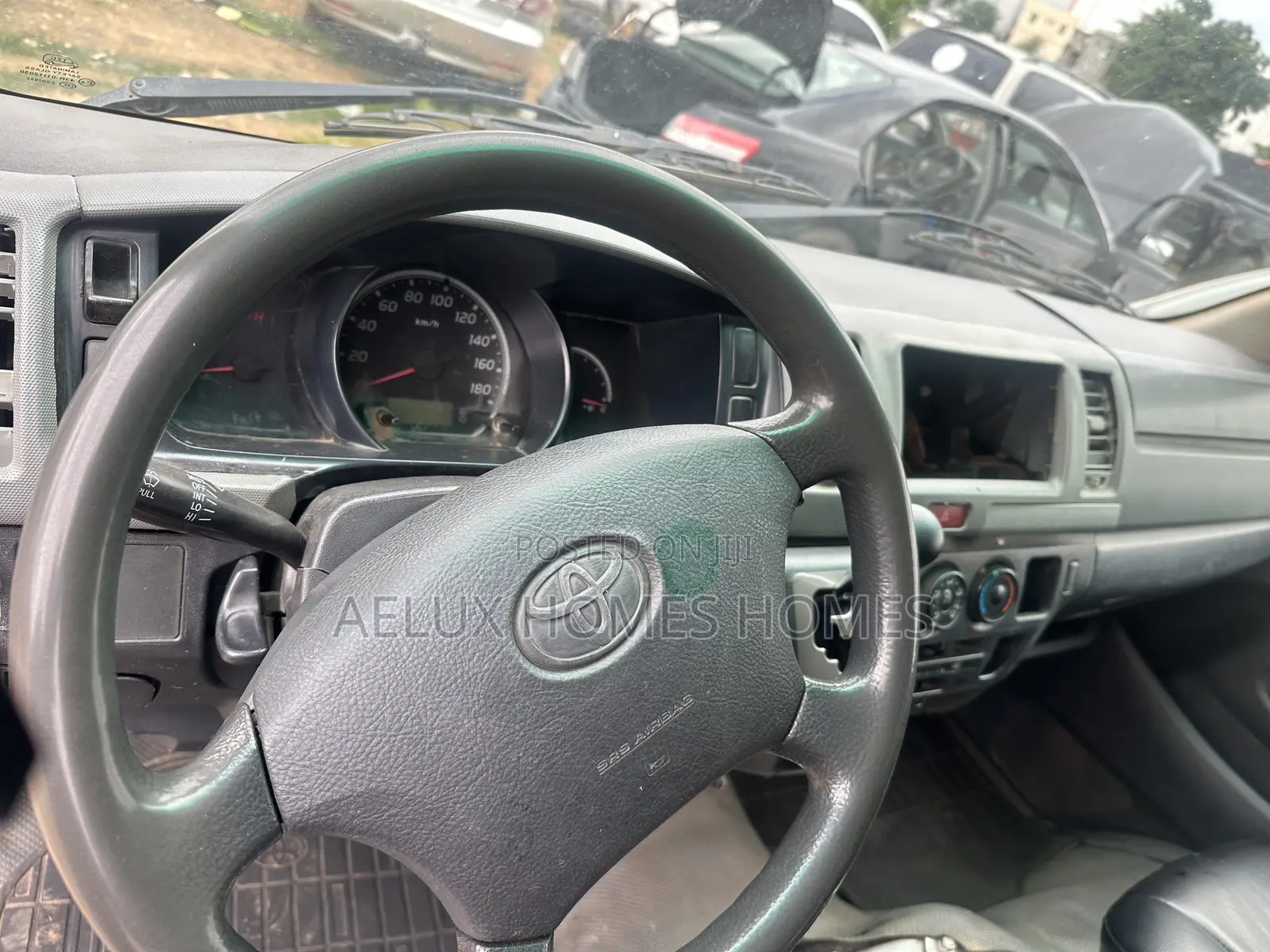 Toyota HiAce 2012 Grey
