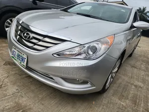 Hyundai Sonata 2012 Silver