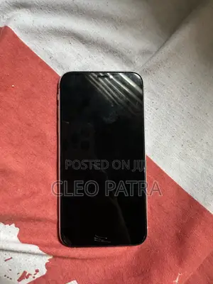 Apple iPhone XR 64 GB Silver