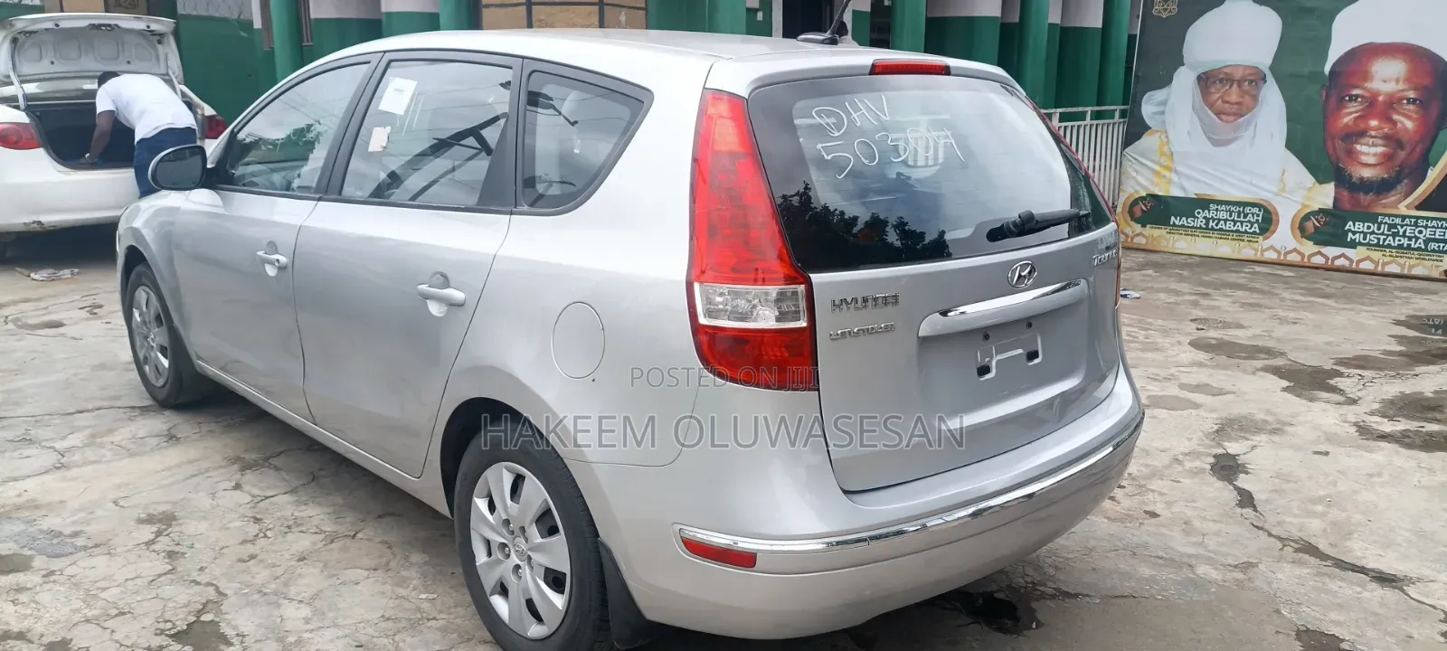Hyundai Elantra 2011 Silver
