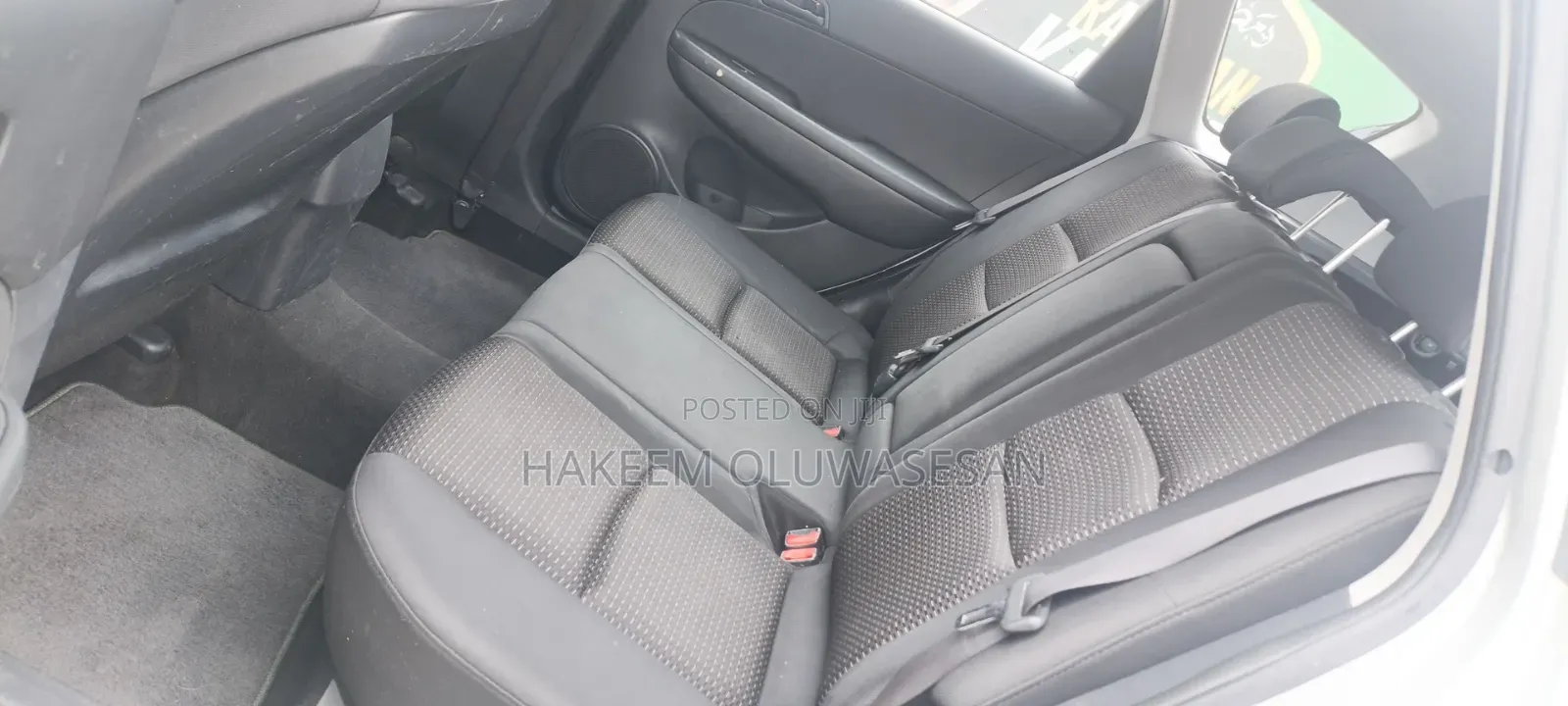 Hyundai Elantra 2011 Silver
