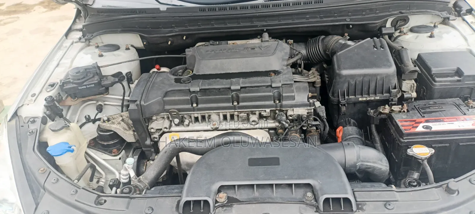 Hyundai Elantra 2011 Silver