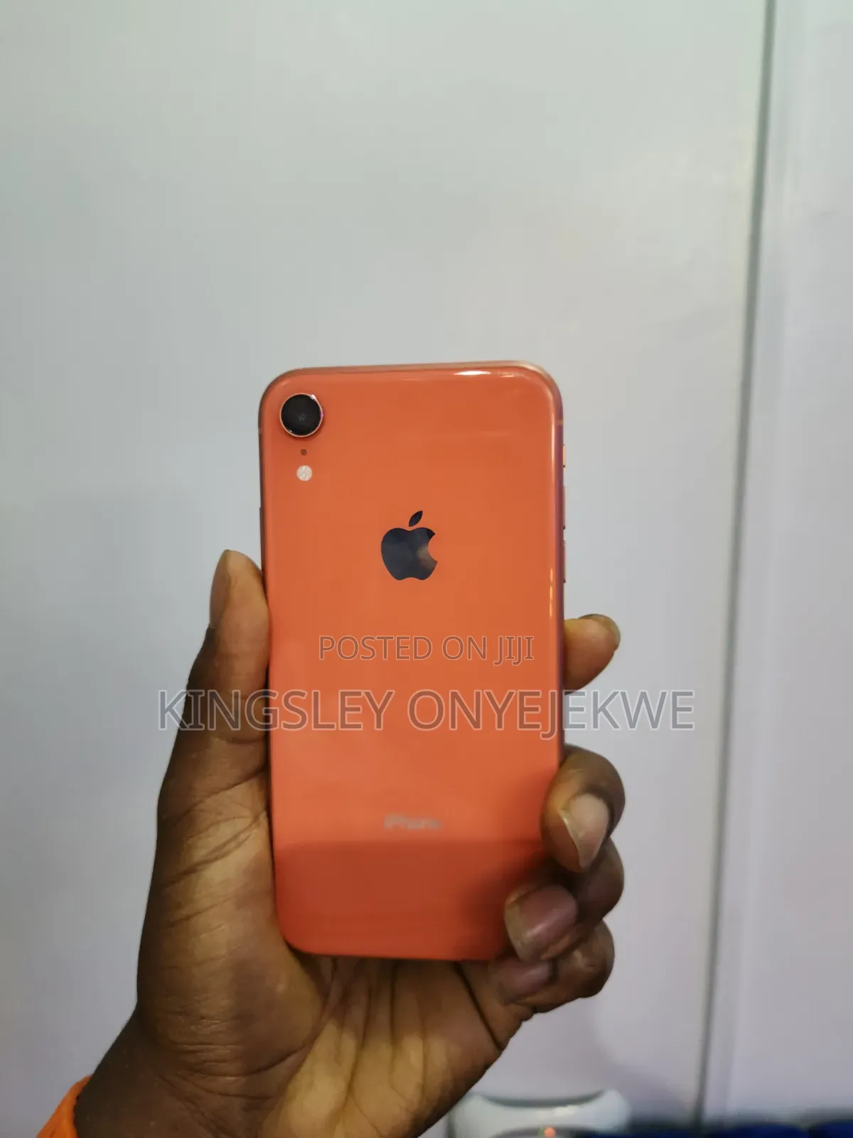 Apple iPhone XR 64 GB