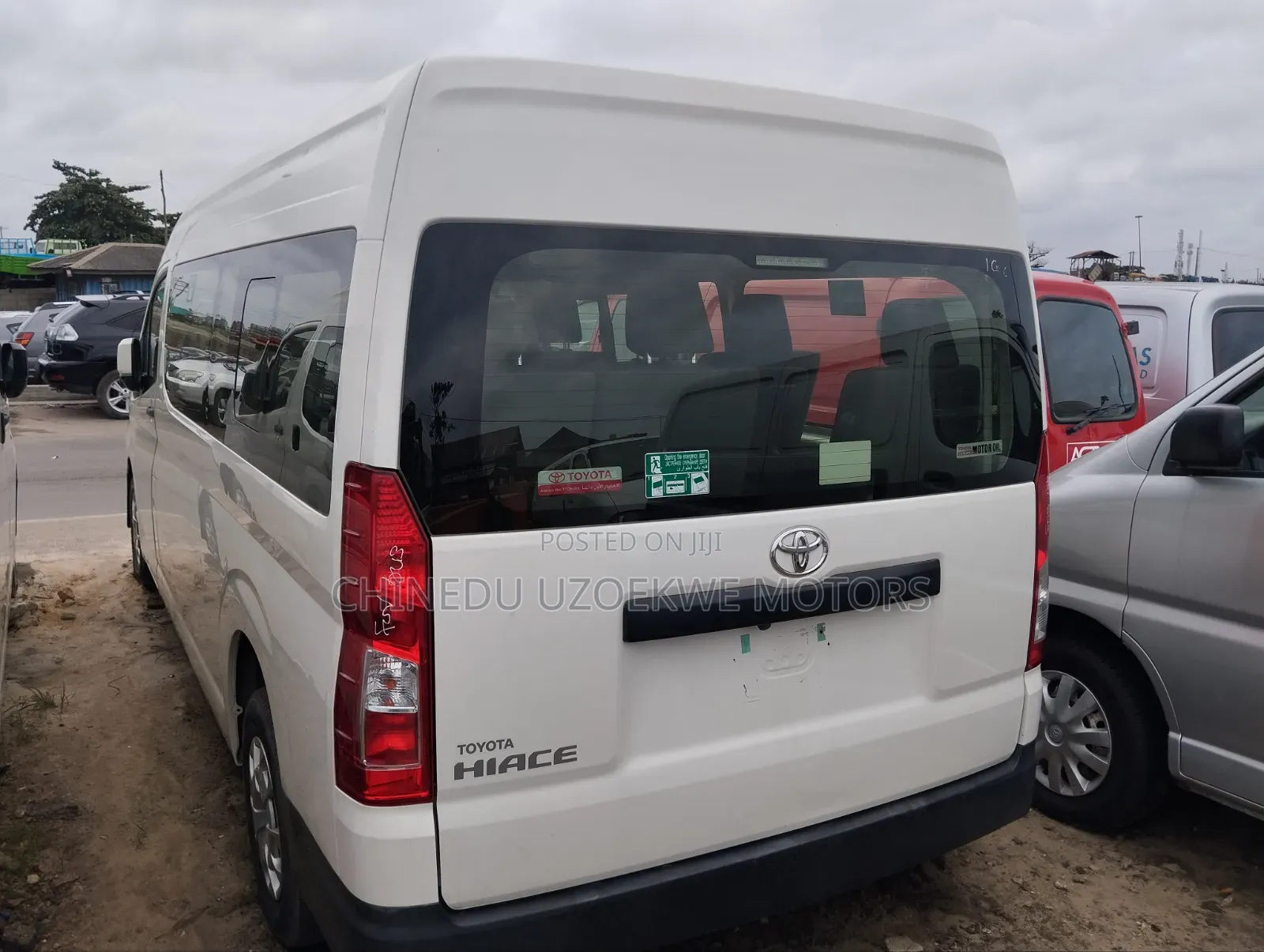 Toyota HiAce 2022 White