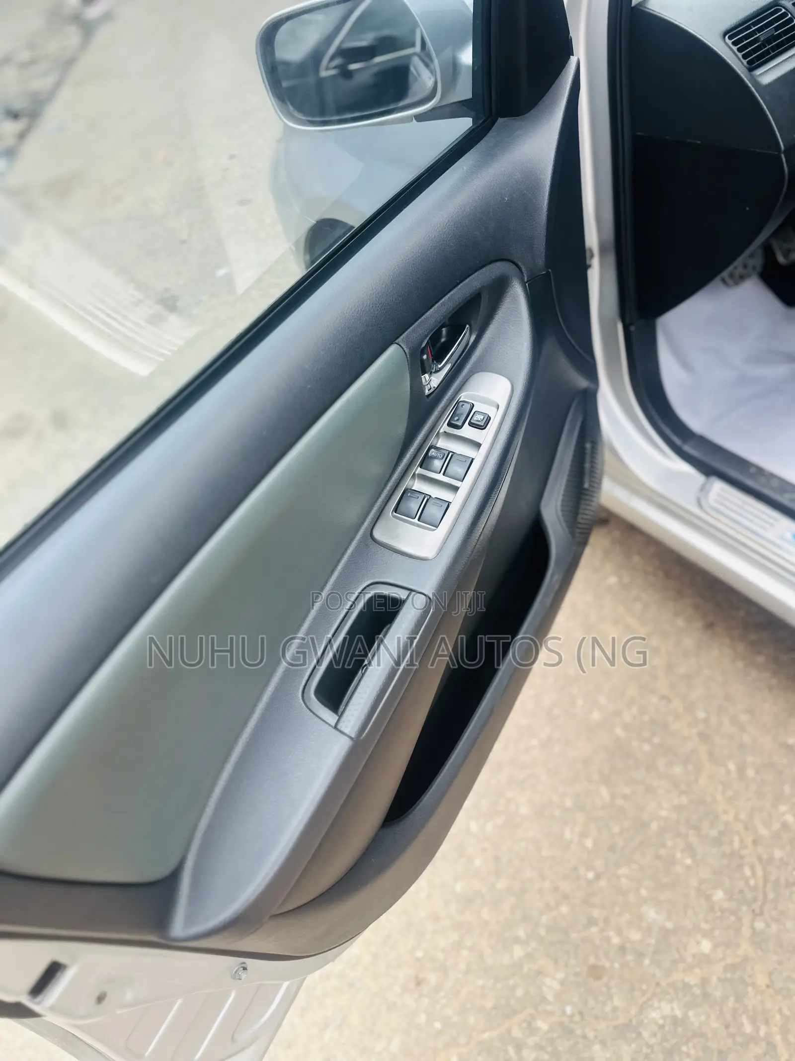 Toyota Yaris 2007 Silver