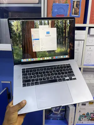 Laptop Apple MacBook Pro 2019 16GB Intel Core i7 SSD 512GB